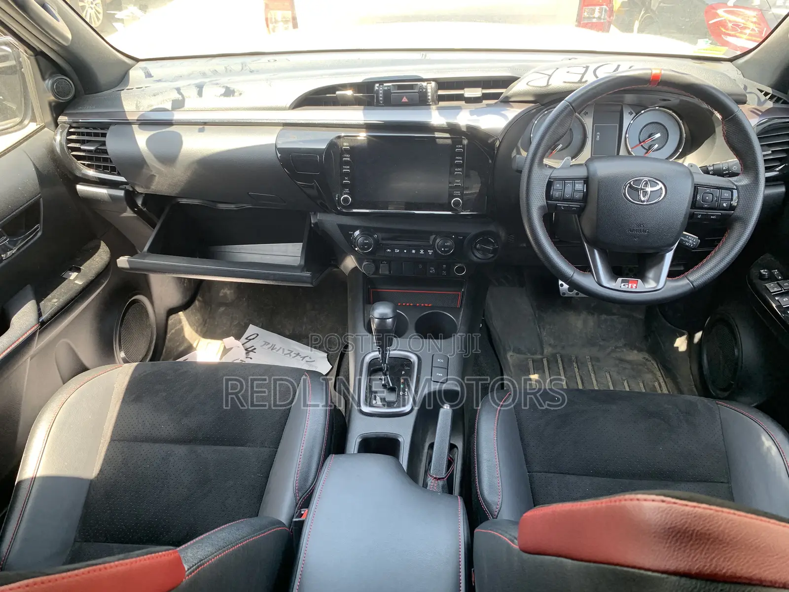 Toyota Hilux 2021 Off white