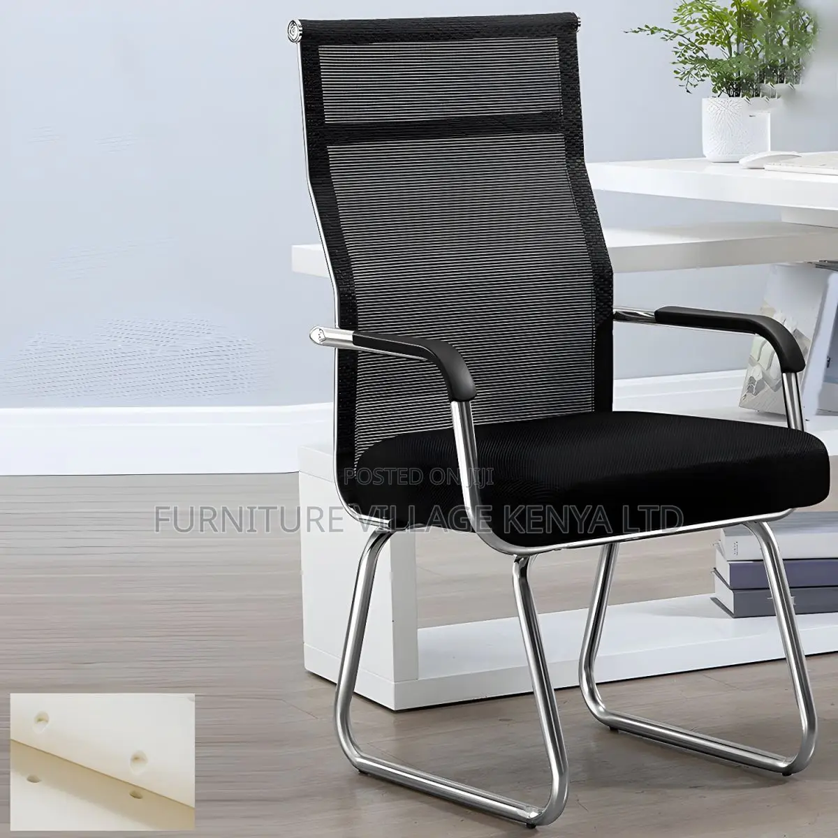 Ergonomic Mesh Task Chair With Fixed Arms