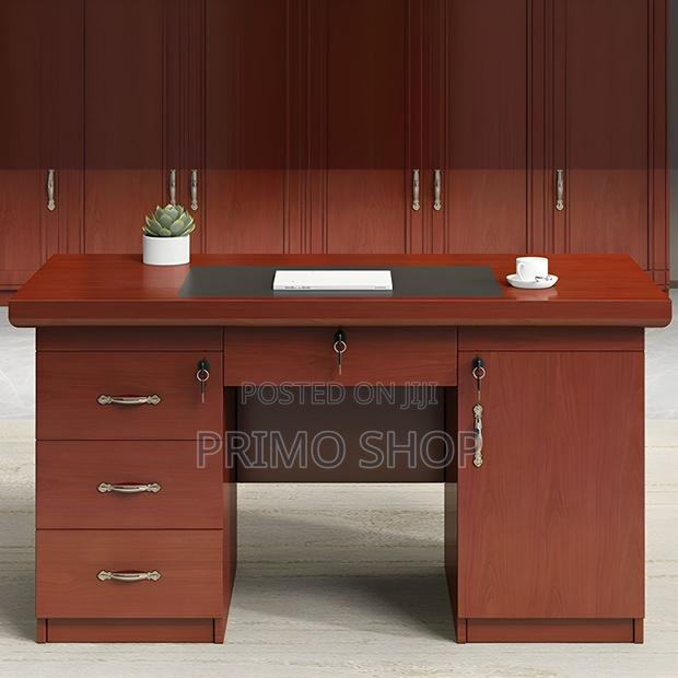 Office Desk With Locking Drawer Cabinet and Cable Management