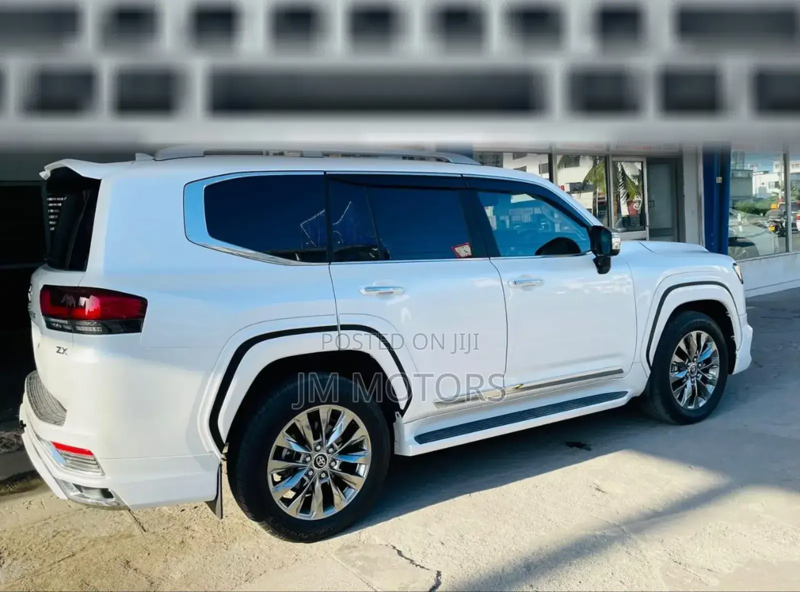 Toyota Land Cruiser 2022 White