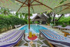 Airbnb 4 Bedroom Sleeps 8+Chef/Cook Inclusive - thumbnail 2