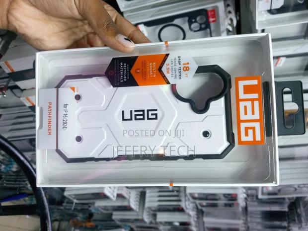 (UAG) - Pathfinder Magsafe Case for Apple iPhone 16 - Ice - thumbnail 3