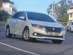 Toyota Premio 1.5 FWD 2016 White