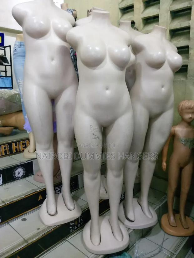 Plus Size Dummy - thumbnail 2