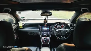 Toyota Harrier 2.0 2014 White