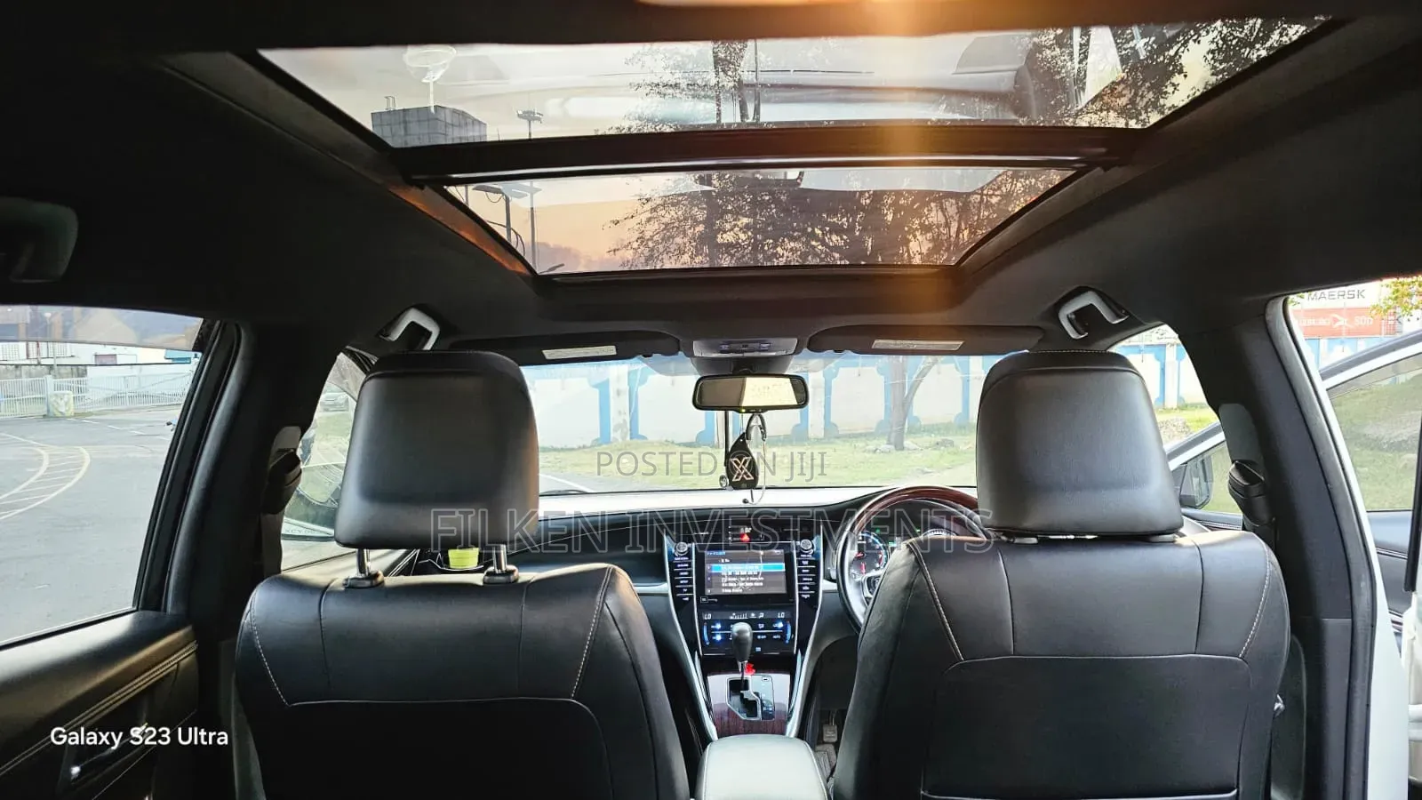 Toyota Harrier 2.0 2014 White