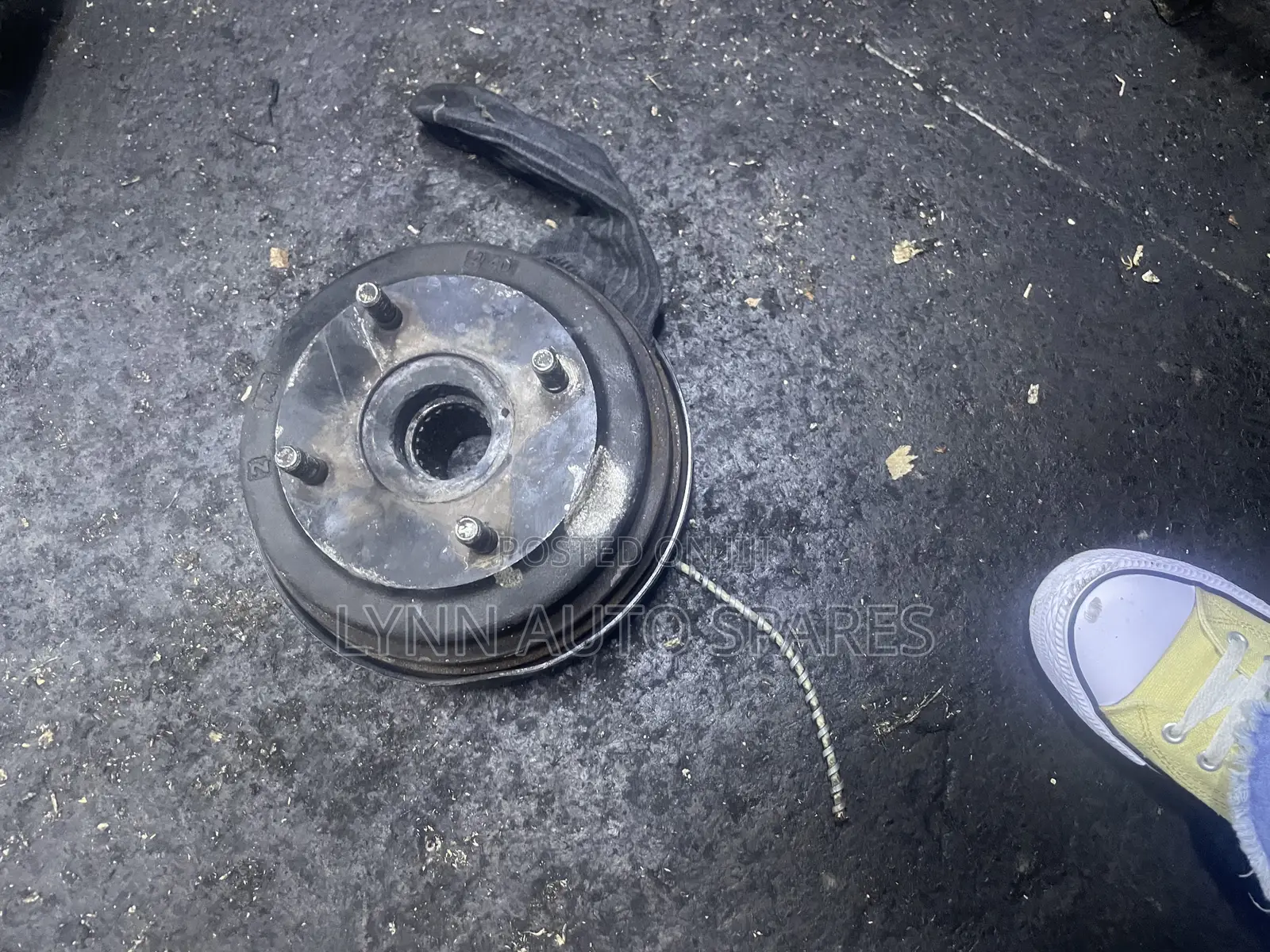 4C Engine Toyota Dyna Rear Gearbox Breaklining Drum