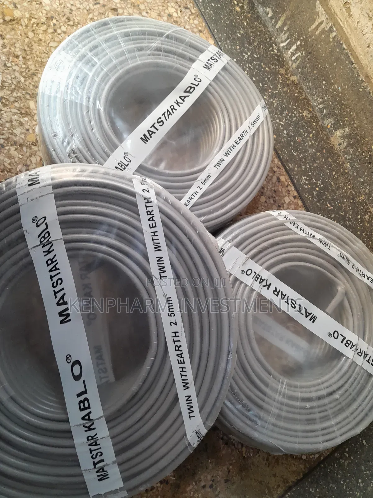 90 Meters Twin Earth 2.5mm2 3-Core Cable; Mt037