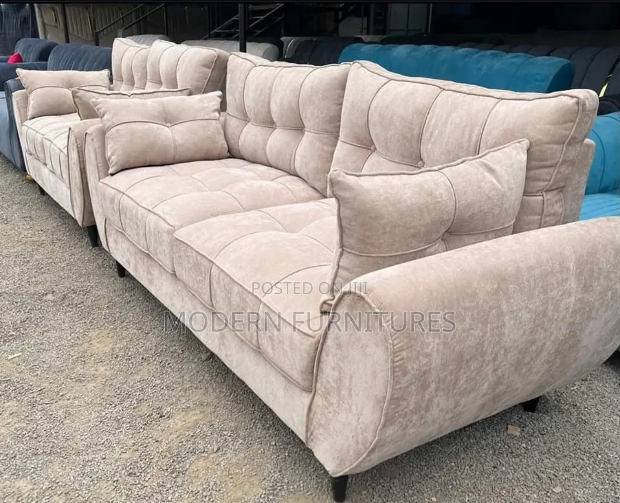 Extra Pillows 5 Seater Butterfly Sofa/ 5 Seater Sofa