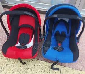 Baby Carry Cot/Car Seat/Bouncer