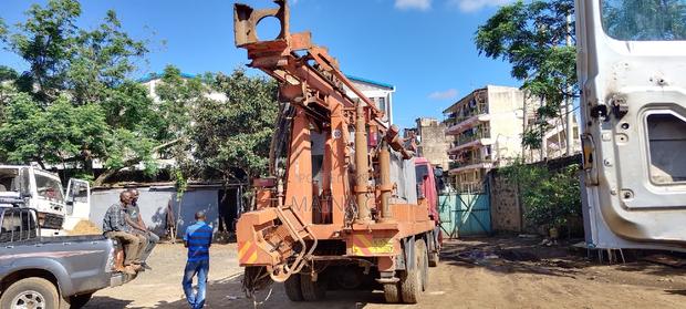 Borehole Drilling Rig - thumbnail 2