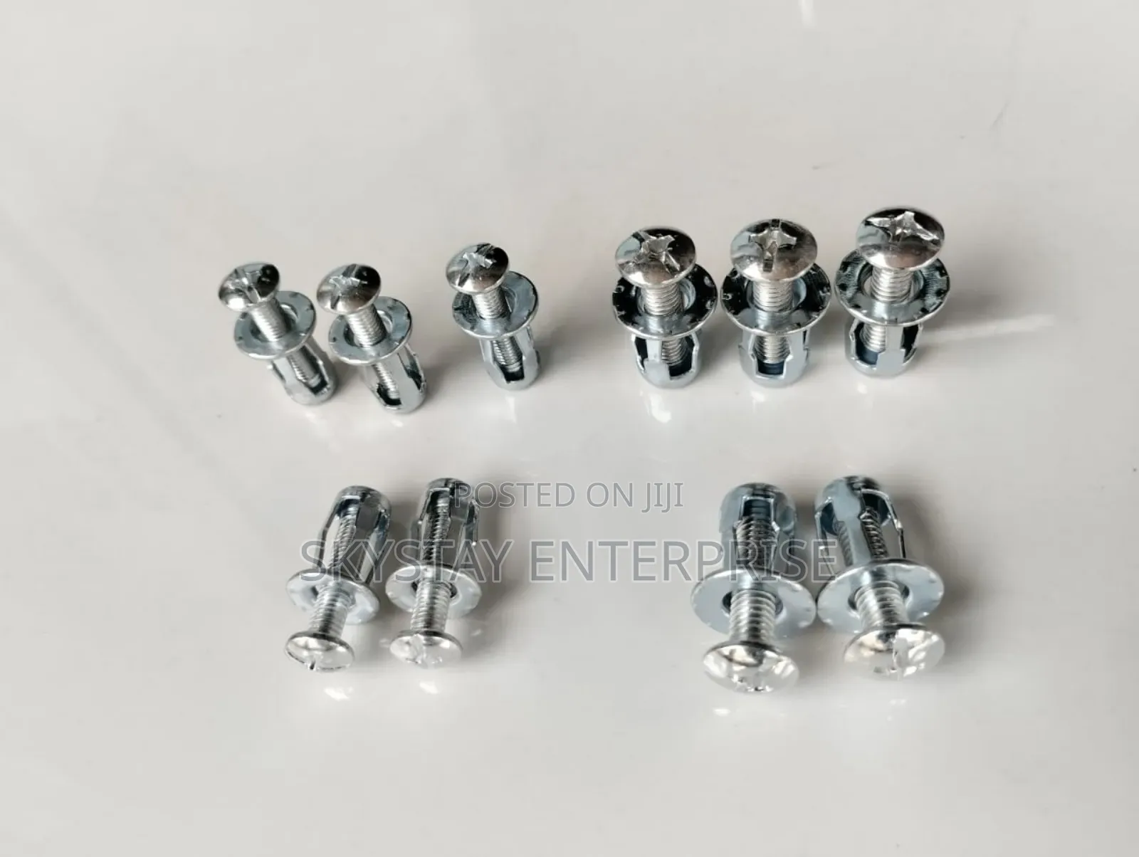 Petal Shape Rivet Nuts Screws M6/M5 100pcs