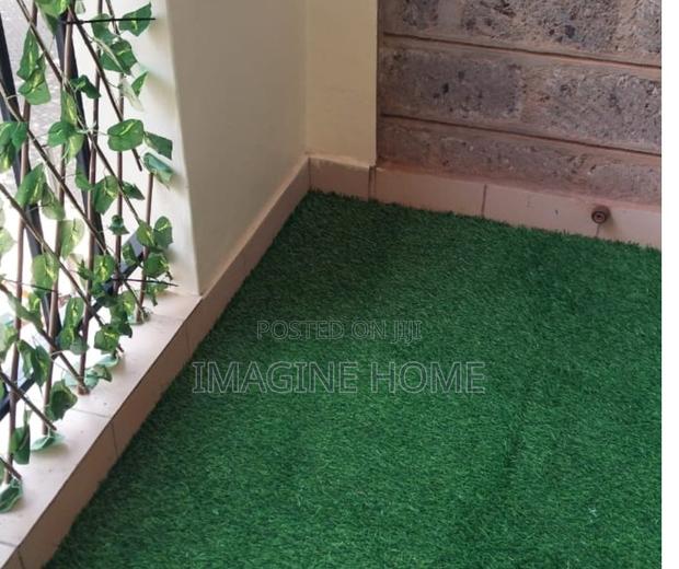 Veranda Classy Artificial Green Grass Carpet - main view