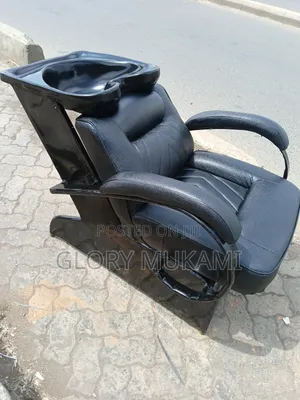 Black Leather Salon Sink Chair