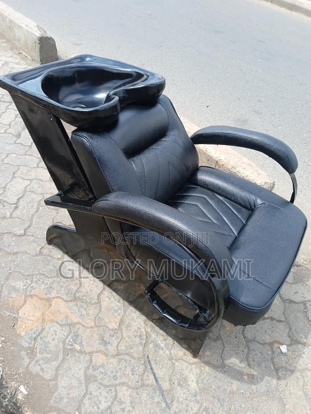 Black Leather Salon Sink Chair - thumbnail 2