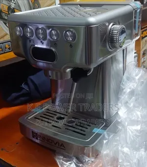 Restaurant - Commercial Coffee Maker Machine