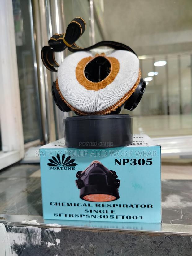 NP 305 Mask - main view