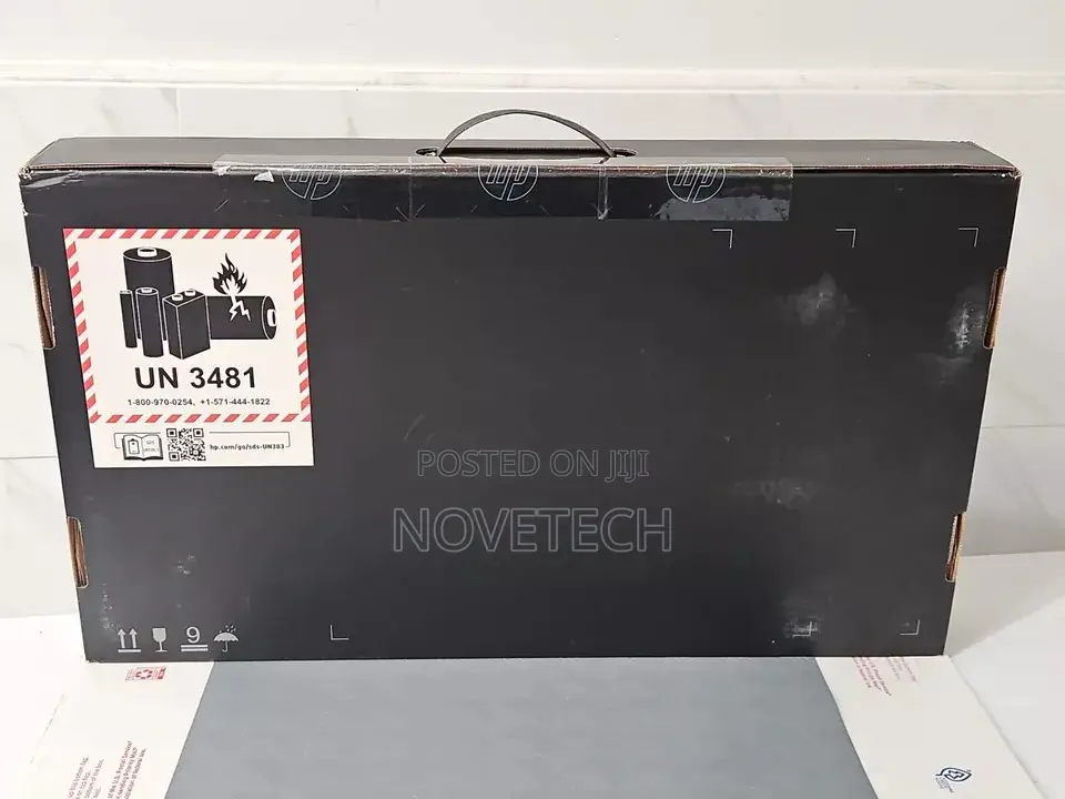 New Laptop HP Envy 15 16GB AMD Ryzen 7 SSD 512GB