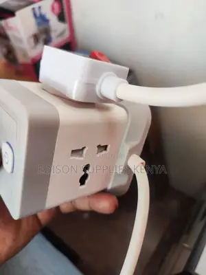Portable Socket Bulb Holder Plugs Into Socket Lamp Holder