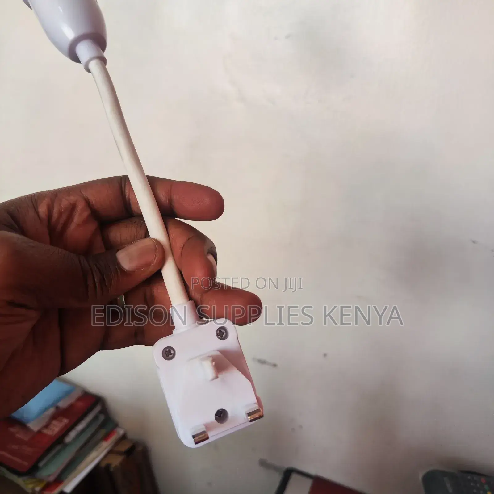 Portable Socket Bulb Holder Plugs Into Socket Lamp Holder