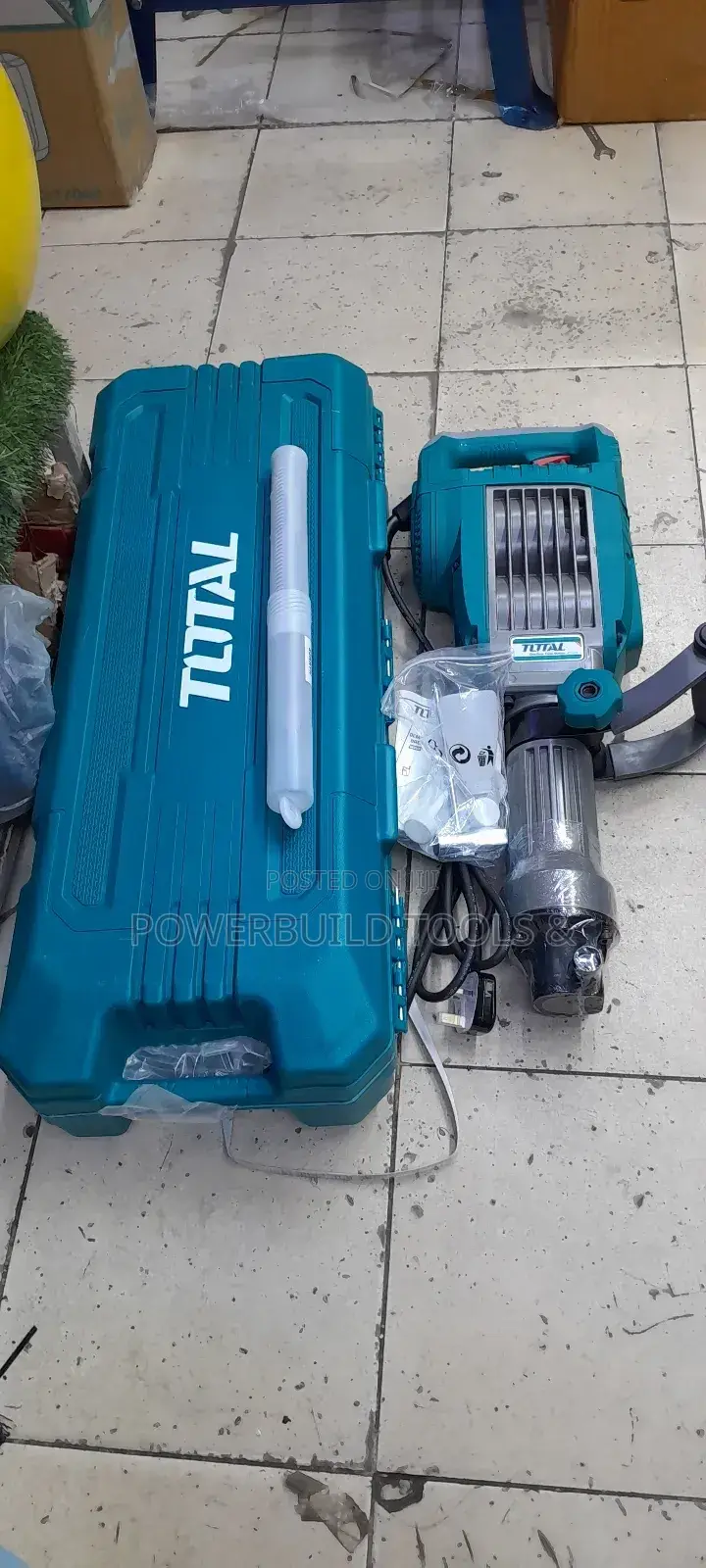 Total Demolition Breaker 1700W