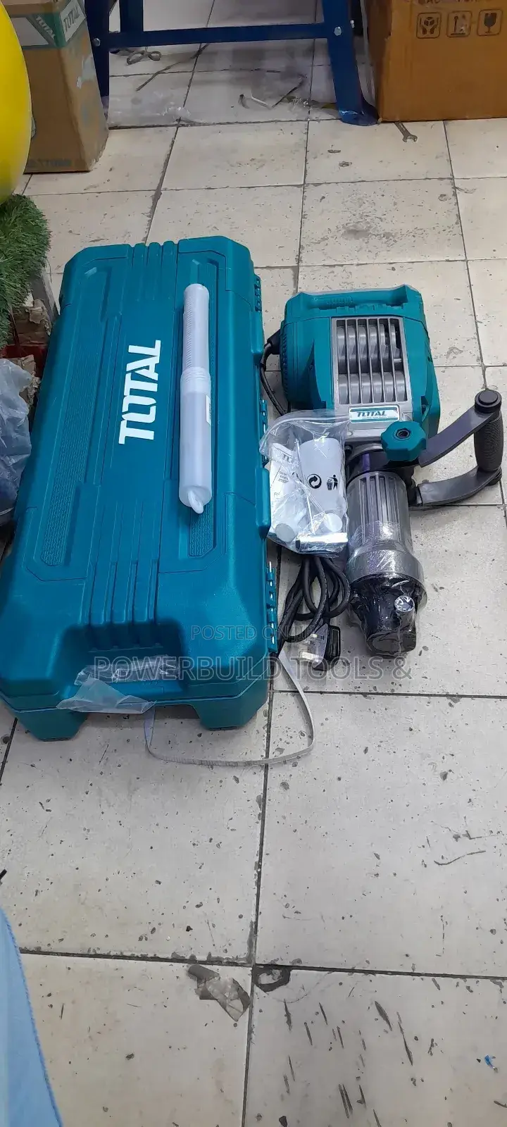 1700W Demolition Breaker With Bits TOTAL Brand