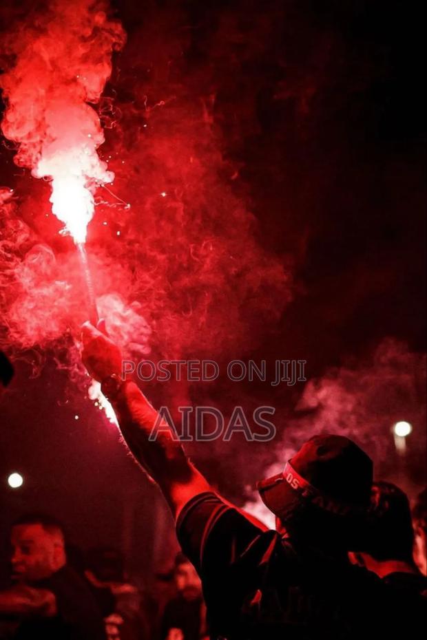 Hand Flare - main view