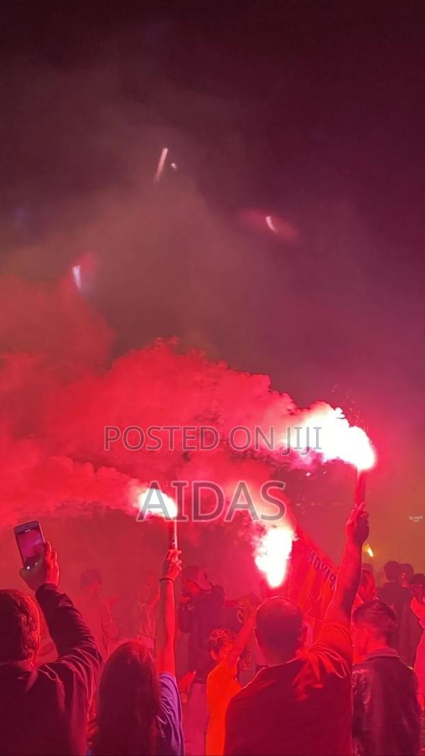 Hand Flare - thumbnail 2