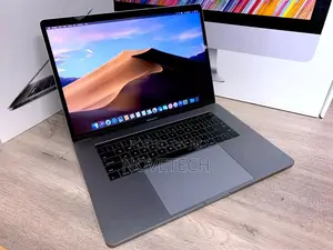 Laptop Apple MacBook 2018 32GB Intel Core I9 SSD 512GB
