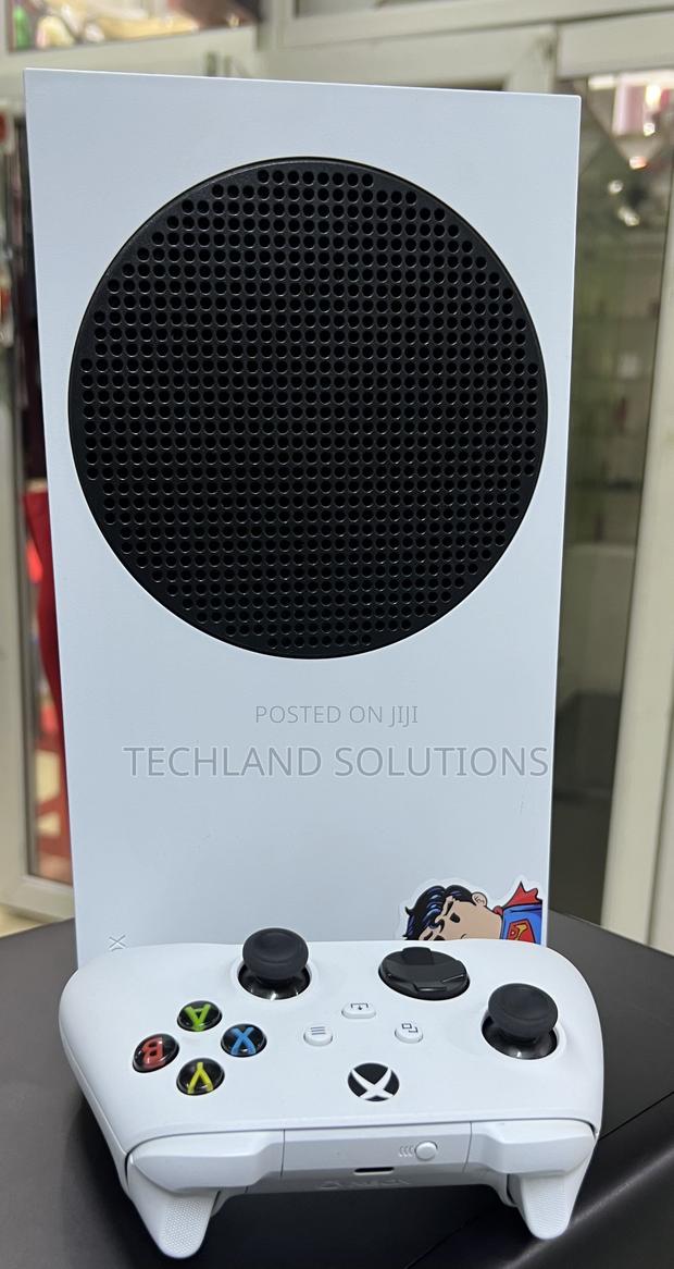 Ex Uk Xbox Series S Gaming Mach - thumbnail 4