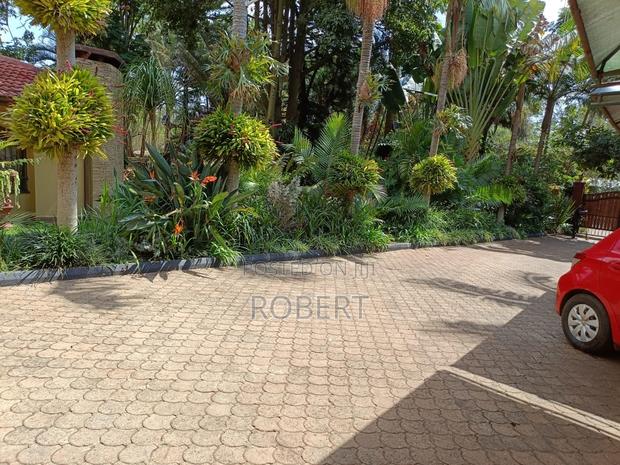 Two Bedroomed Cottage - thumbnail 6