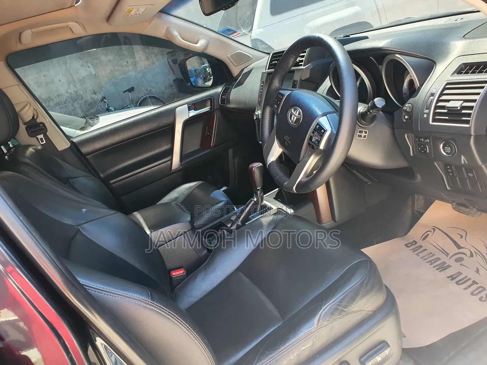 Toyota Land Cruiser Prado 2017 Black
