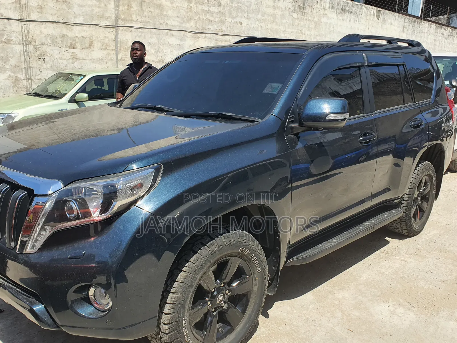 Toyota Land Cruiser Prado 2017 Black