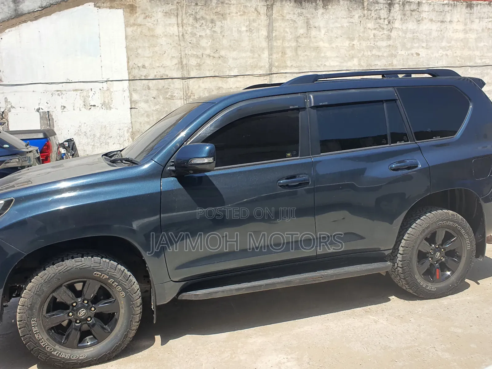 Toyota Land Cruiser Prado 2017 Black