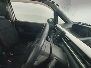 Suzuki Wagon R 2017 Silver