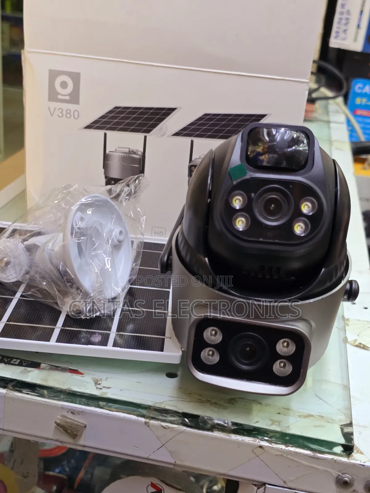 Solar Camera With 4g Slot for Sim Card