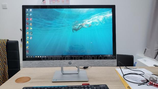 New Desktop Computer HP AiO 24 16GB Intel Core I7 SSD 512GB - main view