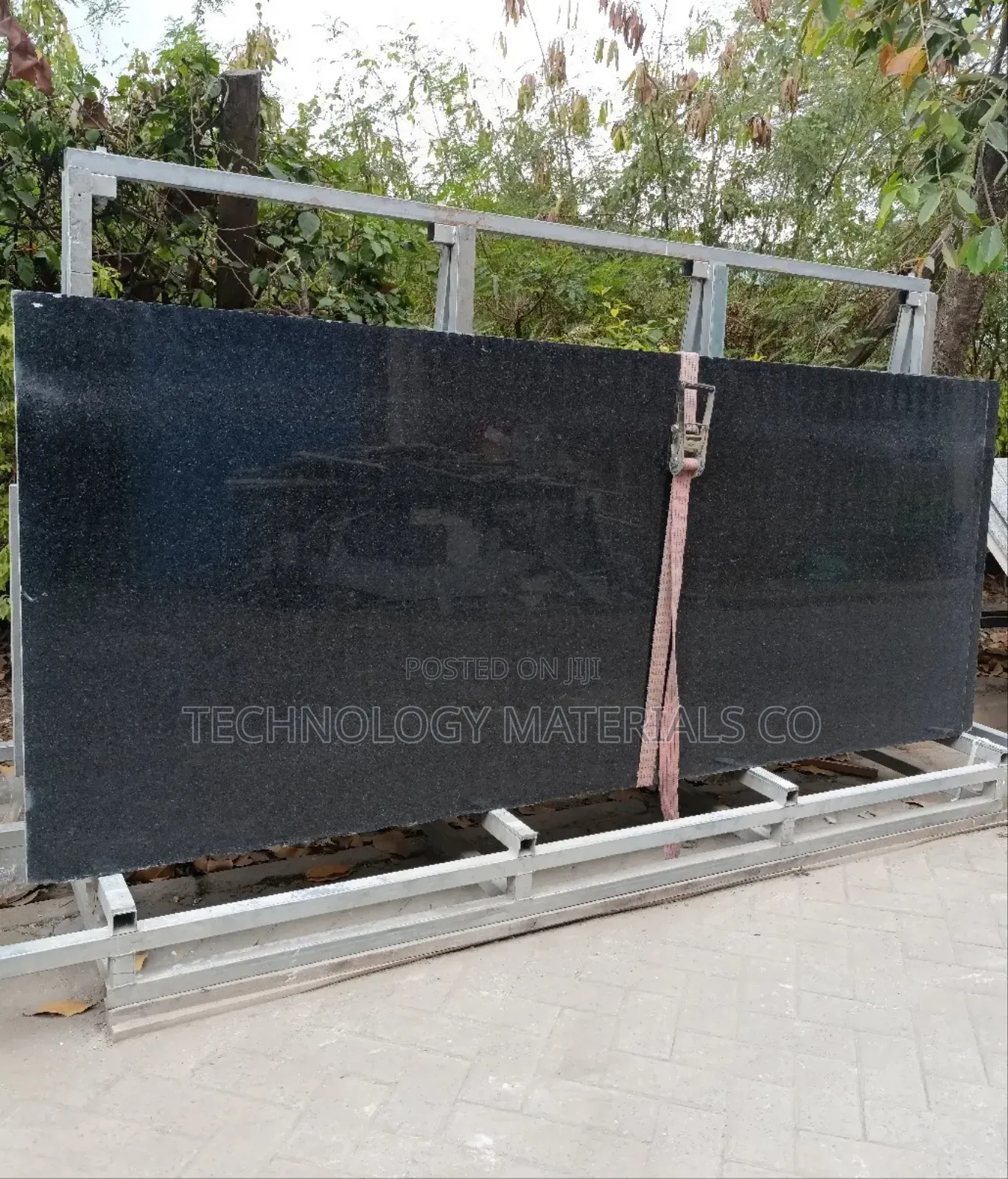Fine Black Island Granite(2400 * 1000 * 20mm)