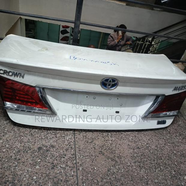 Crown Royal 2015 Sport Tailgate (Boot).