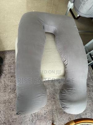 U Shaped Maternity Pregnancy Pillow - main view