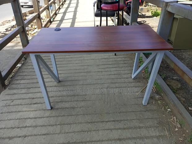 1.2m Powder Coating Metallic Desk