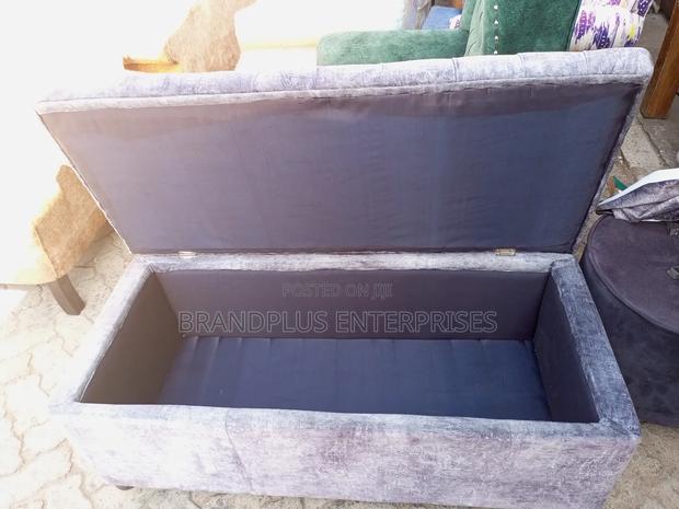 Storage Ottoman - thumbnail 2