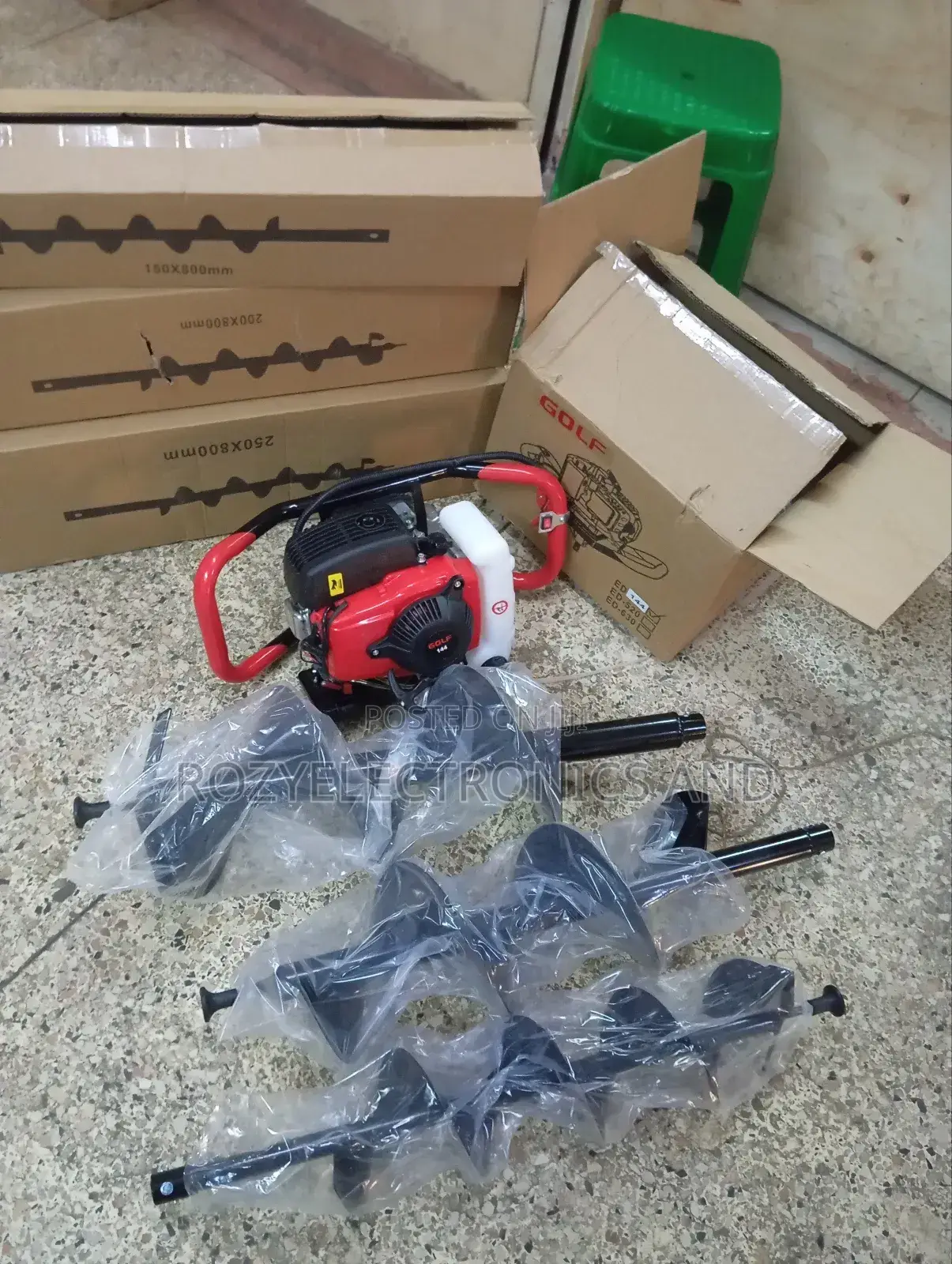 4 Stroke Earth Auger Machine
