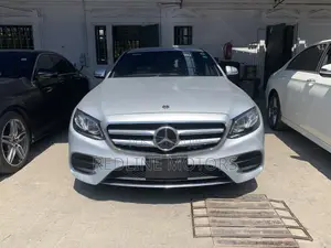 Mercedes-Benz E200 2018 Silver