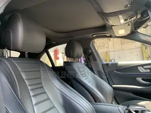 Mercedes-Benz E200 2017 Matt Black