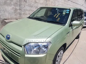 Toyota Succeed 2017 Green