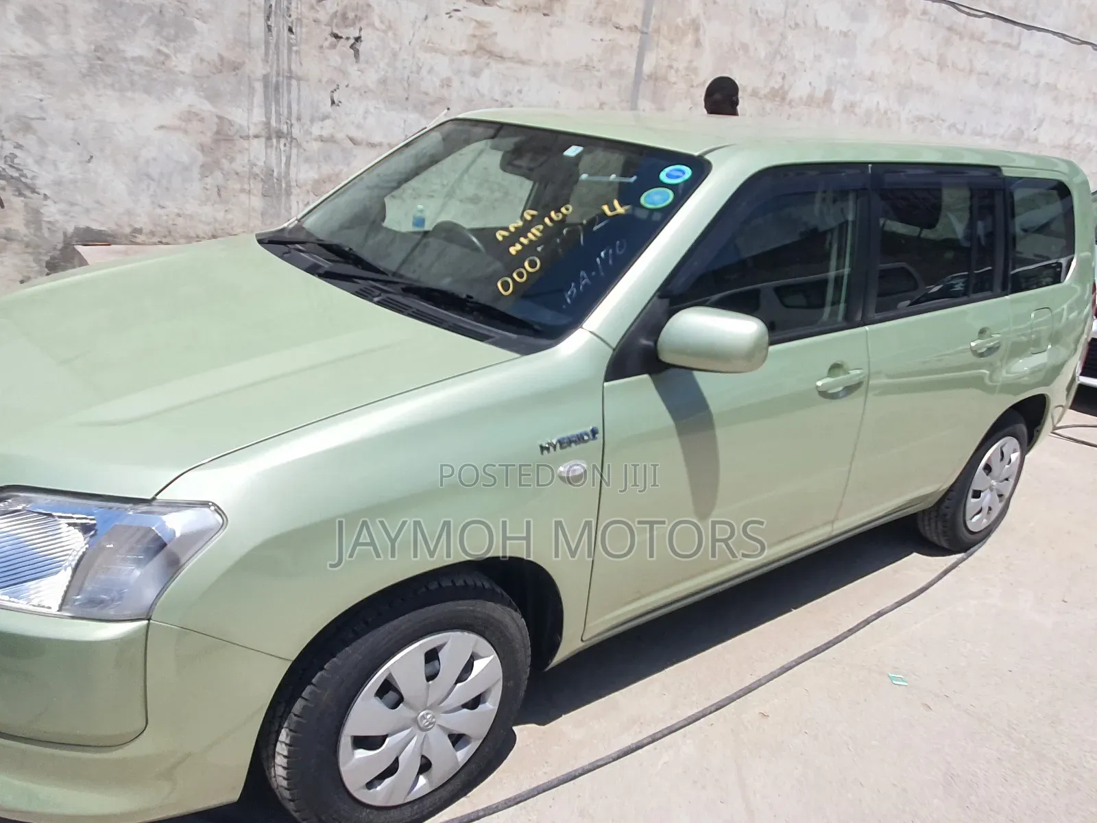 Toyota Succeed 2017 Green