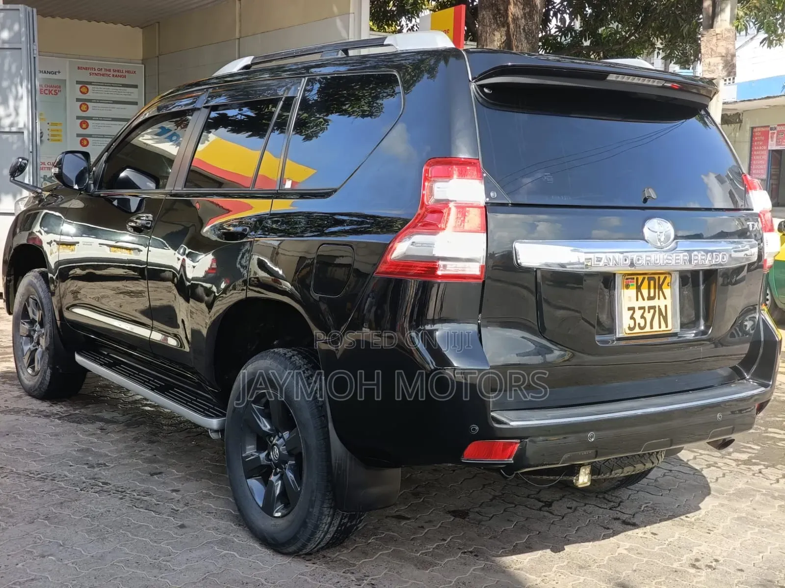Toyota Land Cruiser Prado 2016 Black