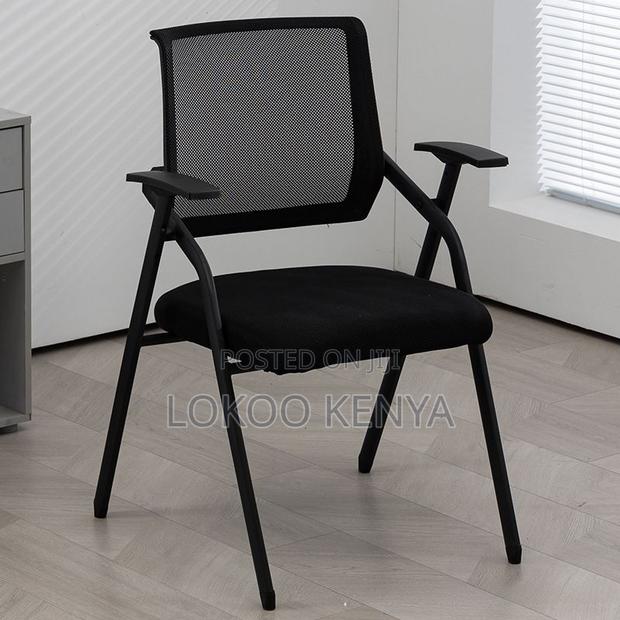 Office Chair: Stackable Conference Office Chair - thumbnail 3