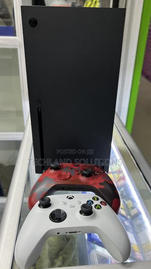 One Tb Xbox Series X (Slightly Used) - thumbnail 2
